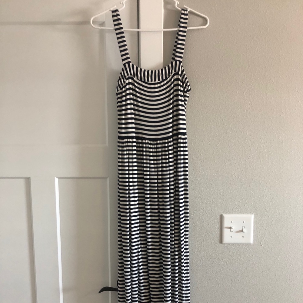 Square Neck Maxi